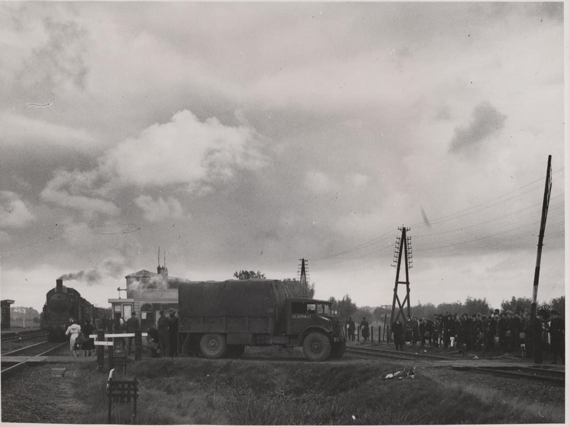 Opgang komen van het vervoer na de bevrijding in 1945 met hulp van het Canadese leger