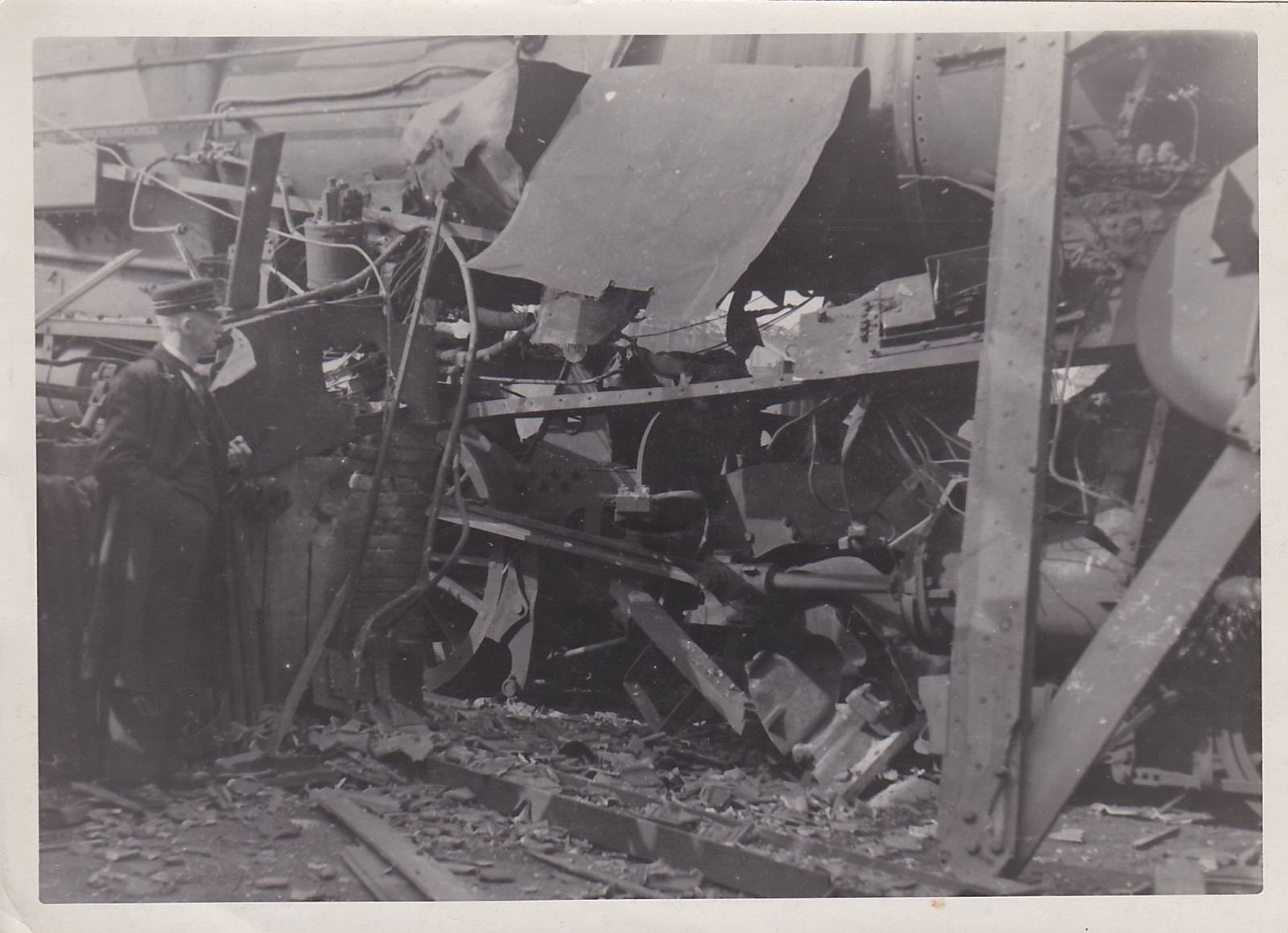 Vernield materieel bij Maastricht, september 1944